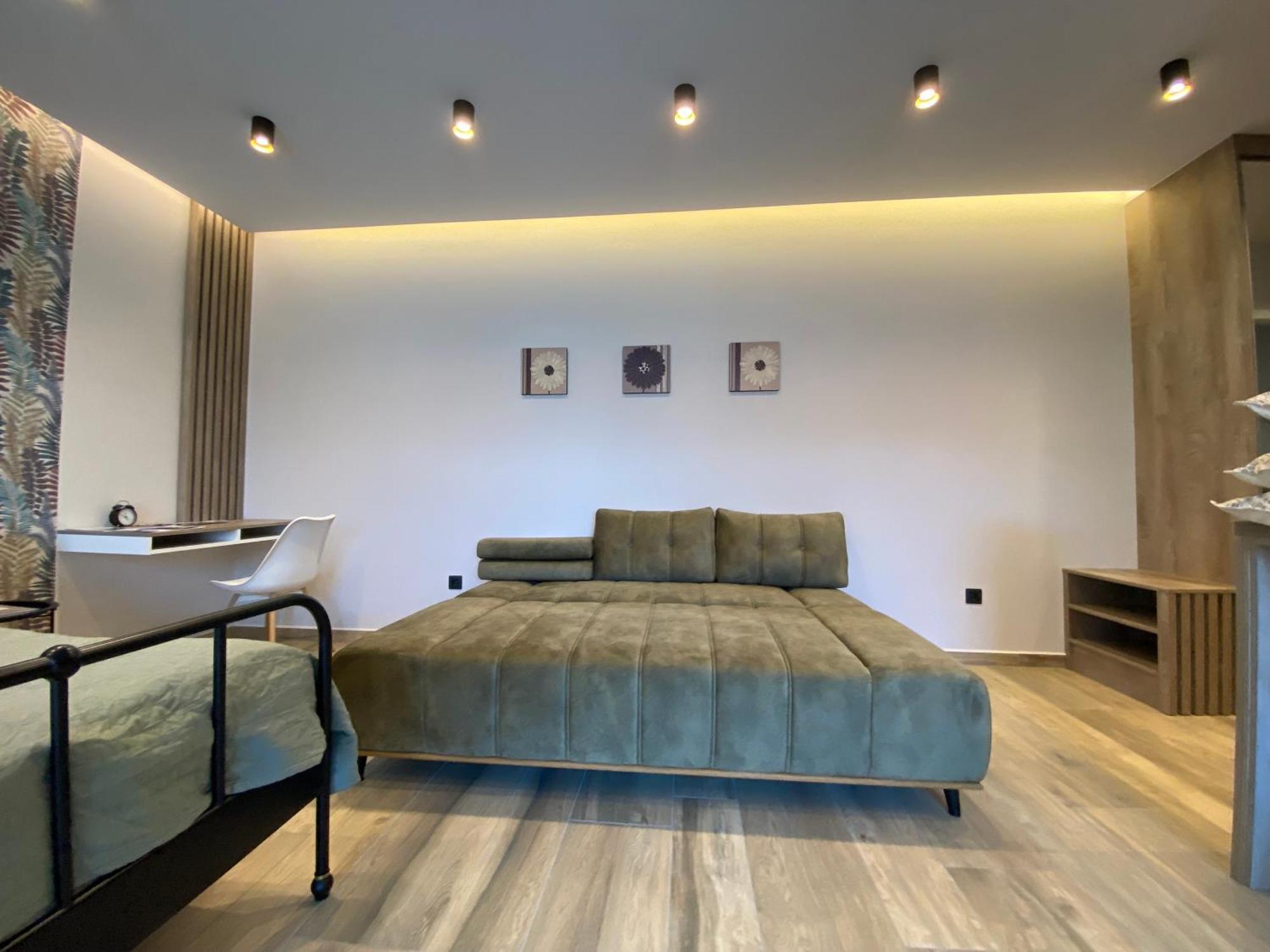 T27 Apartments Free Parking Ingyenes Zart Parkolo Győr Esterno foto